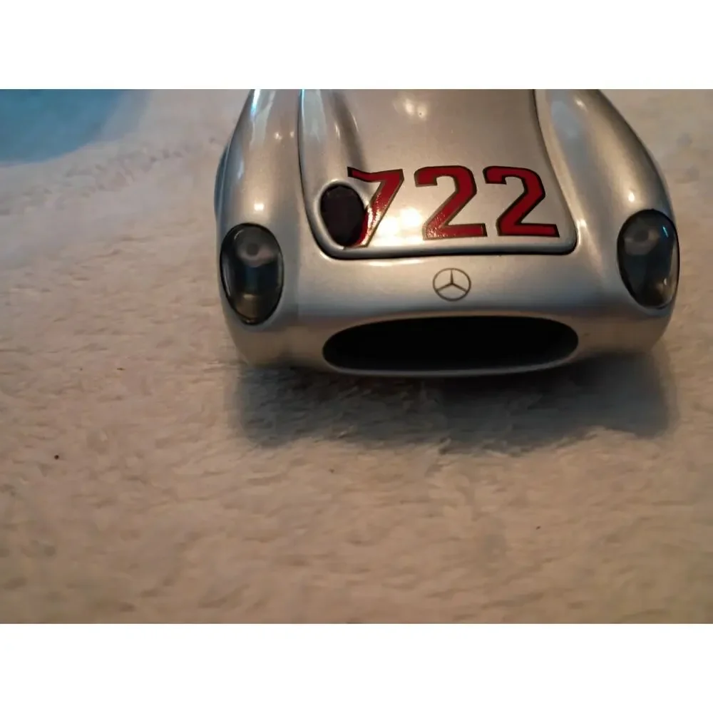 Mercedes Benz 300 SLR Stirling Moss 1955 Paul's Model Art 1:24 Diecast Very Rare